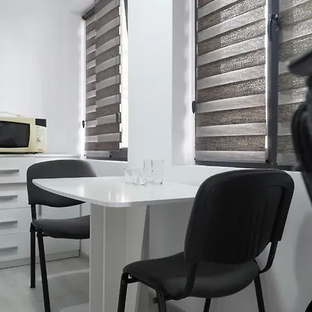 Vila Exclusive Targu Jiu Exterior photo