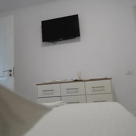 Vila Exclusive Targu Jiu Exterior photo